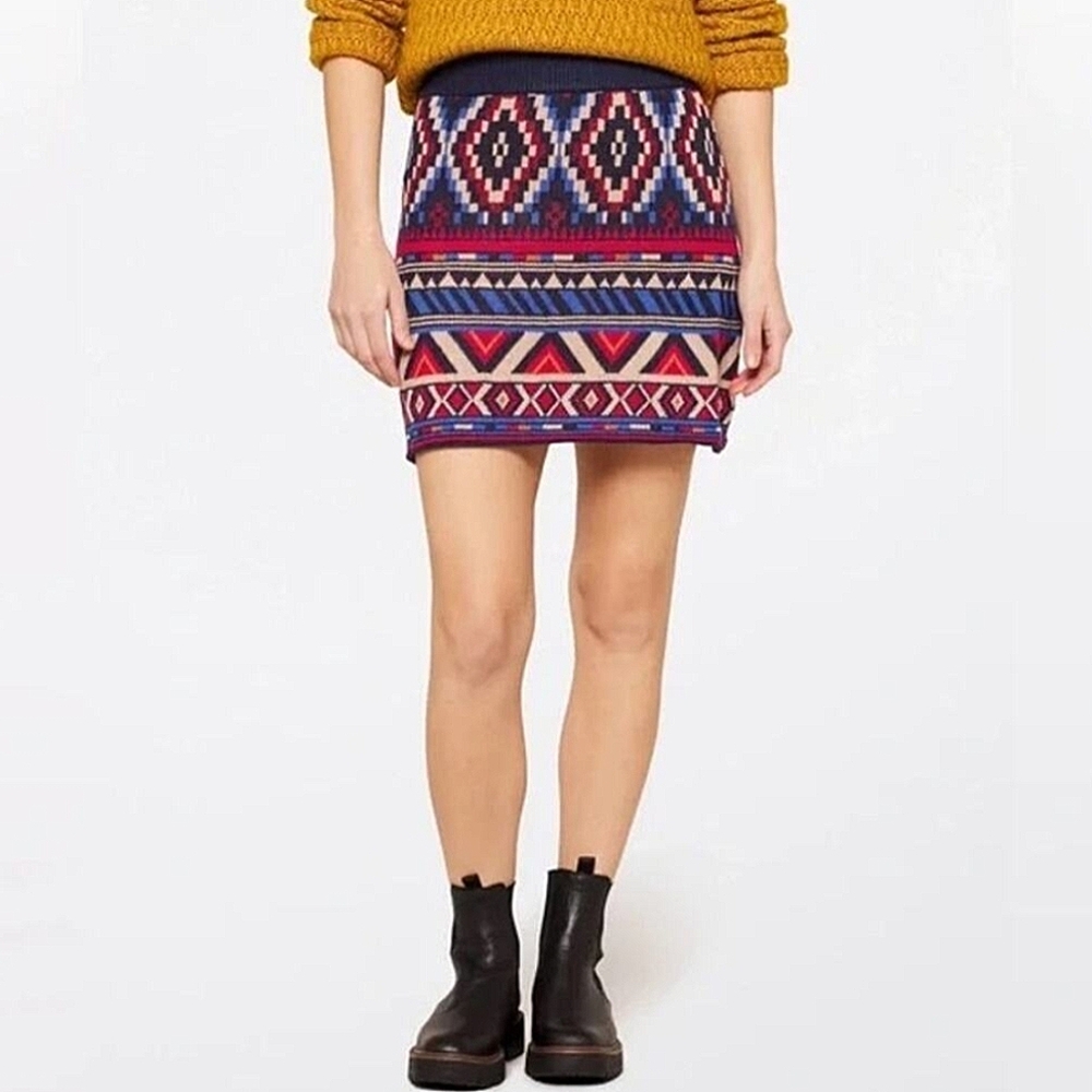 Geometric Pattern Knit Mini Skirt - Multicolor